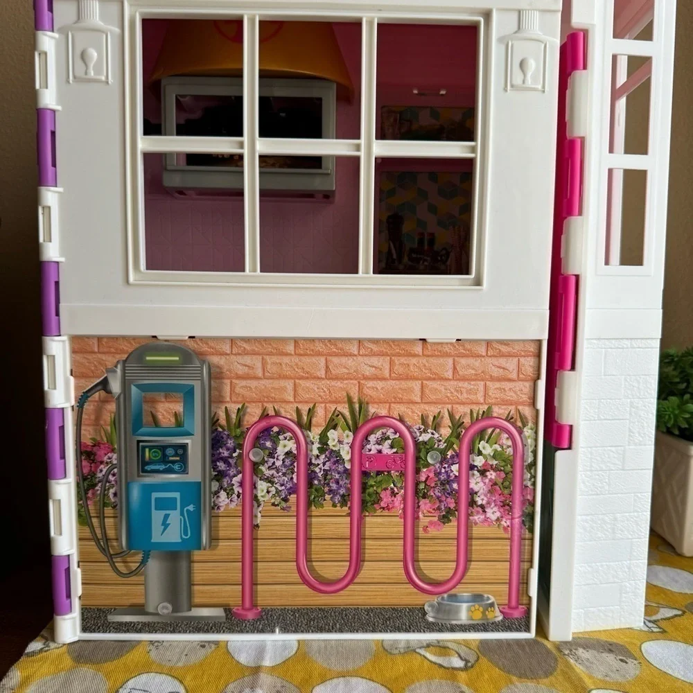Barbie 2020 Cook n’ Grill portable restaurant doll playset WITHOUT accessories